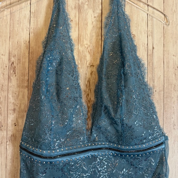 Victoria's Secret Very Sexy Runway Blue Lace Plunging Neckline Studded Bodysuit - Picture 3 of 9